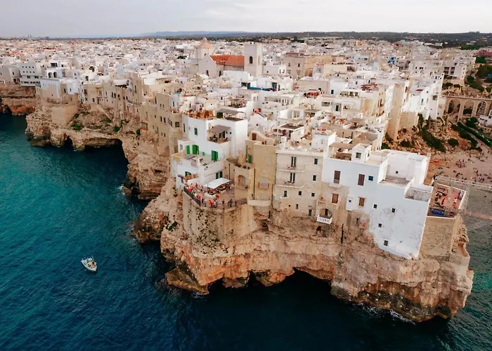 Casa Gelso , * Polignano a Mare